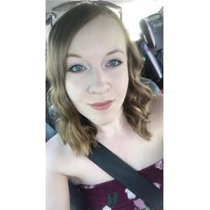 Meet your Posher, Michaela